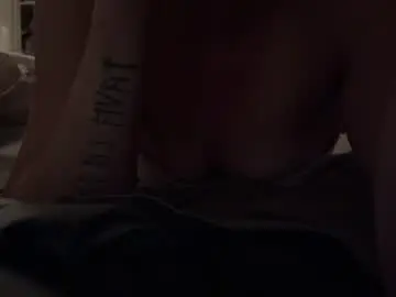 Buttonz455  live sex cam
