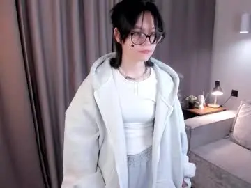 Chrisybarker  live sex cam