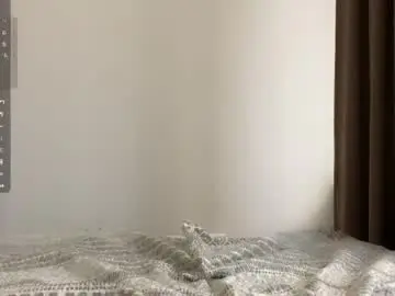 Clementinecampion  live sex cam