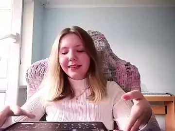 Corinearendale  live sex cam
