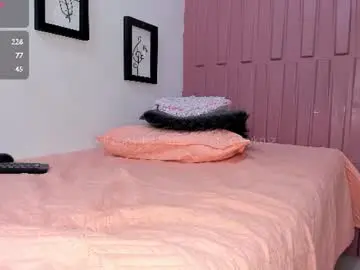 Corykruz  live sex cam