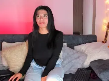 Daddylovesmybigbutt  live sex cam