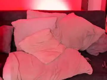 Daddylovesmybigbutt  live sex cam