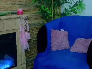 Diamondmilff  live sex cam
