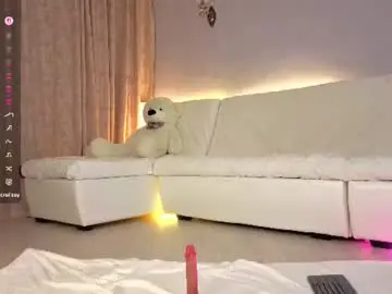 Ellijoys  live sex cam