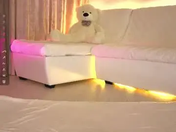 Ellijoys  live sex cam