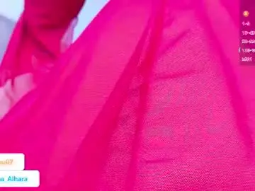 Luna_alhara  live sex cam