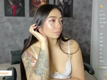 Megan_bluee_  live sex cam