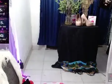 Mhialorens  live sex cam