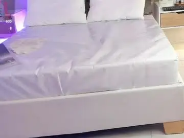 Nahommybell  live sex cam