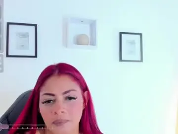 Nahomybrowm_  live sex cam