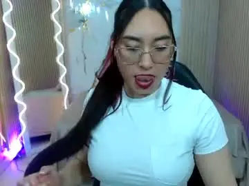 Nanni_tay  live sex cam