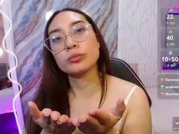 Nanni_tay  live sex cam
