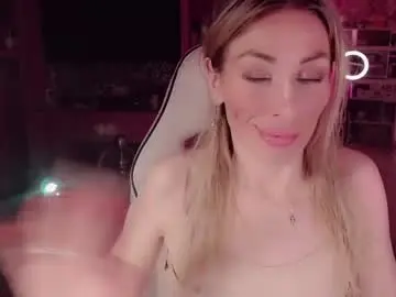 Nicole_g0ld_  live sex cam