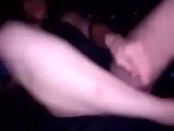 Peachyfknpeach  live sex cam