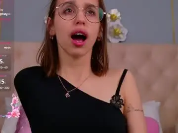 Sandrazoe  live sex cam