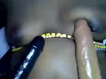 Sexystella10  live sex cam