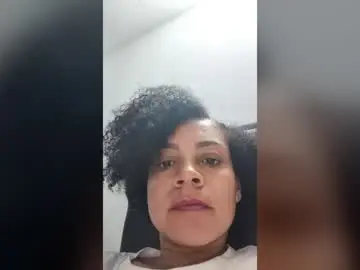 Shayna_cute  live sex cam