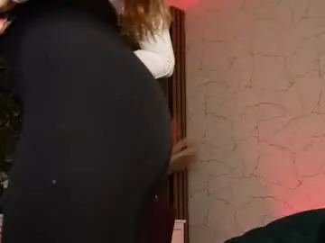 Sisi_von_dee  live sex cam