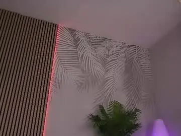 Sisi_von_dee  live sex cam