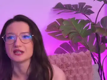 Theamalekoo  live sex cam