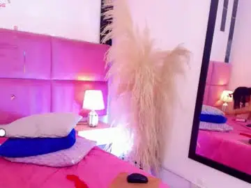 Zoe_aitanaa  live sex cam