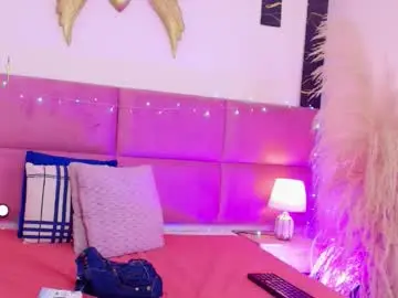 Zoe_aitanaa  live sex cam