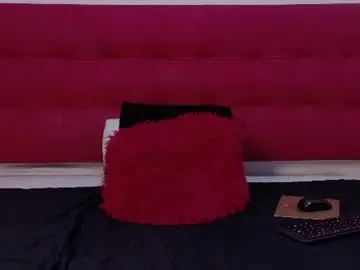 Zoe_aitanaa  live sex cam