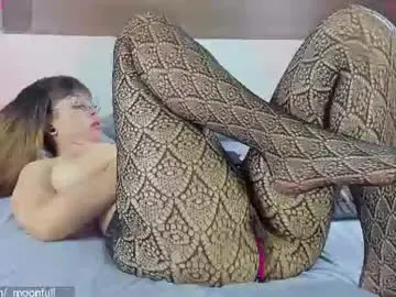 _fullmoon  live sex cam