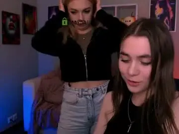 Amelaya  live sex cam