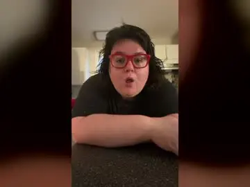 Coolgirljade  live sex cam