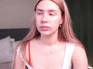 Gertudefranich  live sex cam