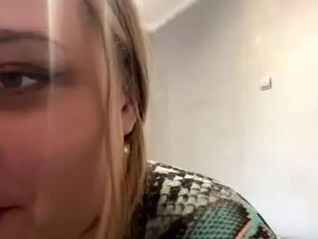 Hildeconery  live sex cam