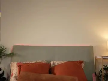 Honeyyykate  live sex cam