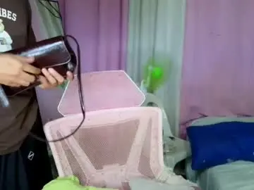 Kieshagray  live sex cam
