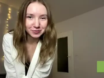 Lisasmall  live sex cam