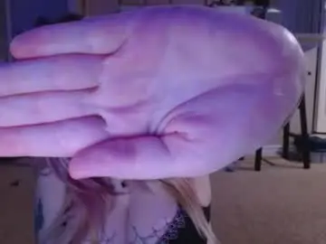 Lizz44887  live sex cam