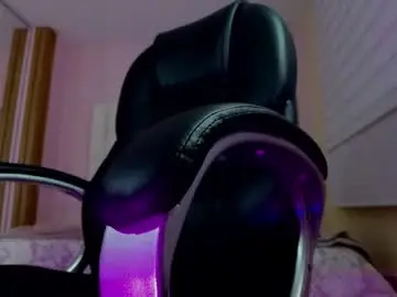 Mistress__kendall  live sex cam