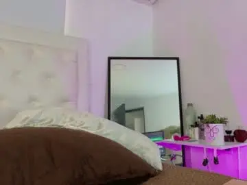 Rouse_333  live sex cam