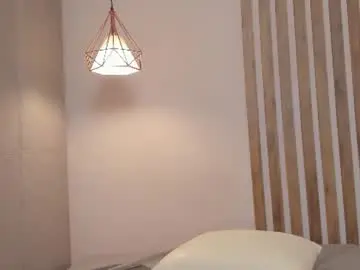 Sallykroos  live sex cam