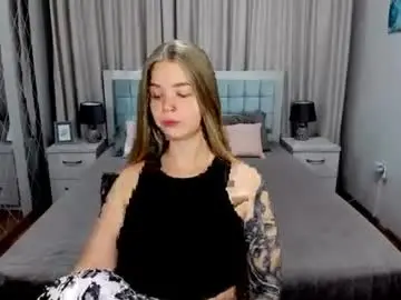 Sirenabloom  live sex cam