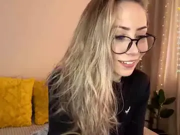 Stellar_blade  live sex cam