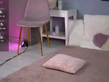 Andiahart  live sex cam