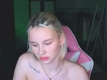 Barbieee_doll  live sex cam