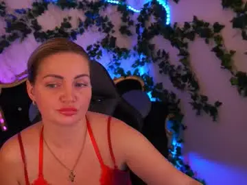 Blondeviva  live sex cam