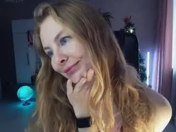 Cuddle_kitten  live sex cam