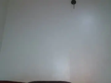 Cumslayer19  live sex cam
