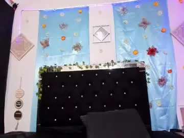 Dayanroux  live sex cam