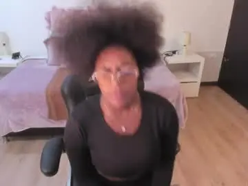 Ebony_fantasy2  live sex cam