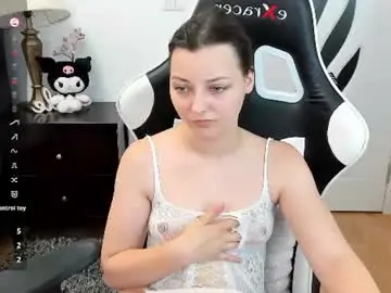 Emmamoore12  live sex cam